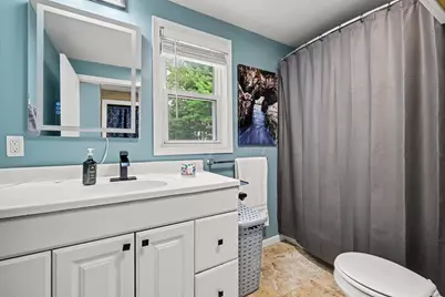 933 Benjamin Avenue NE, Grand Rapids, MI 49503 - Photo 11