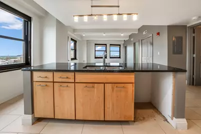 10 Witherell Street #2202, Detroit, MI 48226 - Photo 3