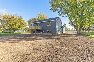 9937 Riley St, Zeeland, MI 49464 - Photo 17