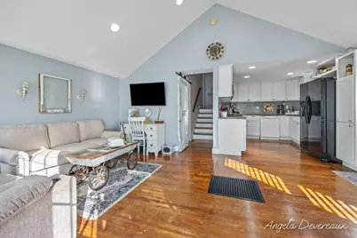 2904 Hall Street, Orleans, MI 48865 - Photo 9