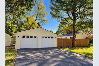 748 Glenwyth Road, Brighton, MI 48116 - Photo 3