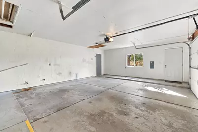 2560 Knapp Street NE, Grand Rapids, MI 49505 - Photo 41