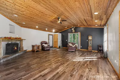 531 Lake Drive, Six Lakes, MI 48886 - Photo 5