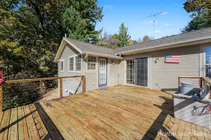 531 Lake Dr, Six Lakes, MI 48886 - Photo 23