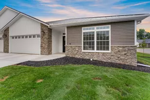 245 Auseon Ct, Hillsdale, MI 49242 - Photo 1