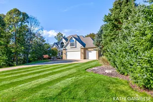 17179 Majestic Ridge, West Olive, MI 49460 - Photo 3