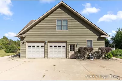 3859 W Kinsel Highway, Charlotte, MI 48813 - Photo 15