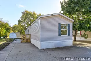 14504 Winding Creek Ln, West Olive, MI 49460 - Photo 3