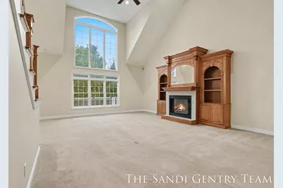 2622 Primrose Creek Drive, Fruitport, MI 49415 - Photo 15