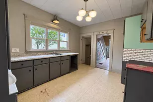 105 W 3rd St, Buchanan, MI 49107 - Photo 23