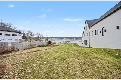 1605 S Crooked Lake Drive, Kalamazoo, MI 49009 - Photo 13
