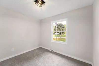 1224 Ecklund Street NE, Grand Rapids, MI 49505 - Photo 15