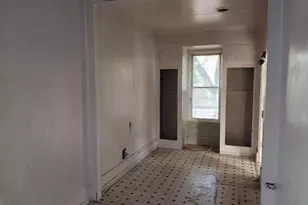 1810 Carroll St, Saginaw, MI 48601 - Photo 7