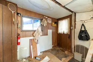 211 Oak St, Battle Creek, MI 49037 - Photo 17