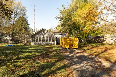 211 Oak Street, Battle Creek, MI 49037 - Photo 13