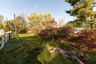 211 Oak St, Battle Creek, MI 49037 - Photo 7