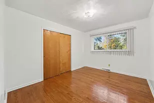 12485 S Custer Rd, Dundee, MI 48131 - Photo 17