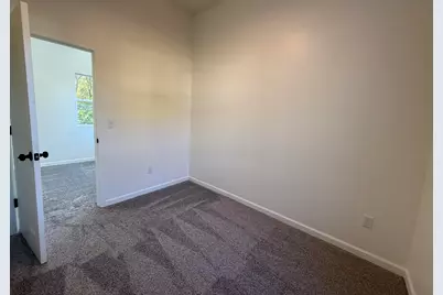 227 E Prospect Street, Jackson, MI 49203 - Photo 13