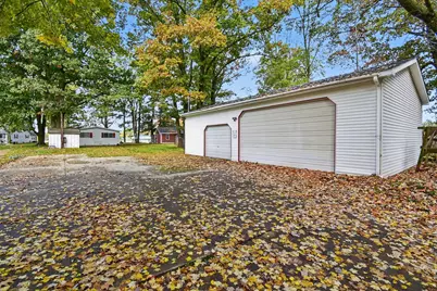 675 Peace Haven Road, Gladwin, MI 48624 - Photo 3