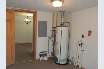 410 N Maple Street, Fennville, MI 49408 - Photo 15
