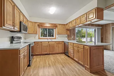 2689 Lake Bluff Terrace, Saint Joseph, MI 49085 - Photo 11