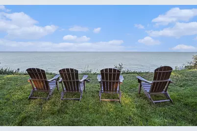 2689 Lake Bluff Terrace, Saint Joseph, MI 49085 - Photo 41