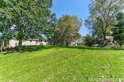 11774 Tyler Street, Holland, MI 49424 - Photo 7