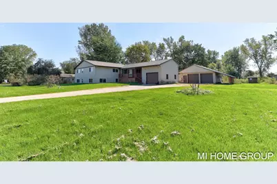 11774 Tyler Street, Holland, MI 49424 - Photo 3