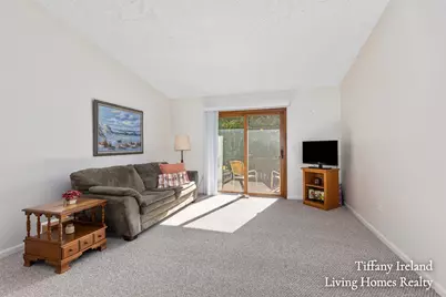 2750 Stonebluff Drive SW, Wyoming, MI 49519 - Photo 7