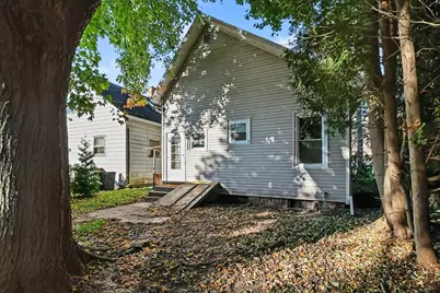 605 Maple Street, Manistee, MI 49660 - Photo 25