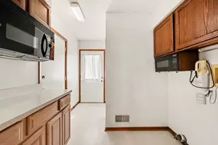 4449 Kim Dr, Hillsdale, MI 49242 - Photo 17