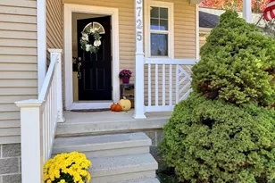 3725 Shearwater Ln, East Lansing, MI 48823 - Photo 3