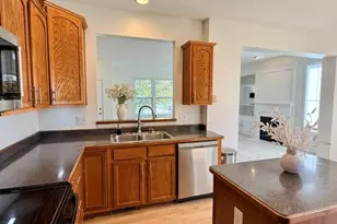 3725 Shearwater Ln, East Lansing, MI 48823 - Photo 15