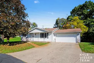 211 York View Pl NW, Comstock Park, MI 49321 - Photo 1