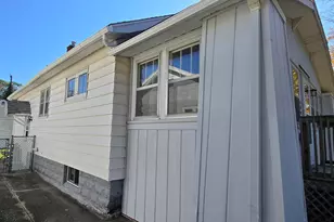 2003 Moulton Ave, Muskegon, MI 49445 - Photo 5
