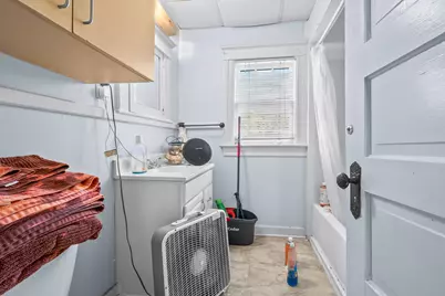 408 Van Buren Street, Jackson, MI 49201 - Photo 19