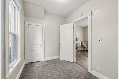 850 Lafayette Avenue NE, Grand Rapids, MI 49503 - Photo 11