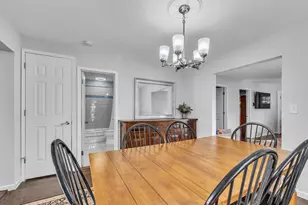 20015 Farmington Rd, Livonia, MI 48152 - Photo 11