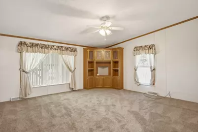 5400 Movie Way #Lot 44, Mount Pleasant, MI 48858 - Photo 9