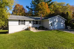 1568 Gridley Ave NW, Grand Rapids, MI 49534 - Photo 1