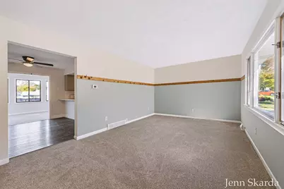 5543 Edgelawn Drive SE, Kentwood, MI 49508 - Photo 11