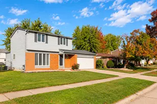 2020 Briarfield St, Canton, MI 48188 - Photo 5