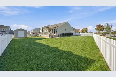733 Sommersby Street, Dundee, MI 48131 - Photo 41