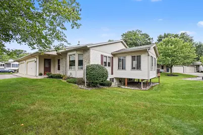 6532 Leisure Creek Drive SE, Caledonia, MI 49316 - Photo 3