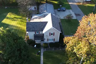 621 Bair St, Vicksburg, MI 49097 - Photo 25