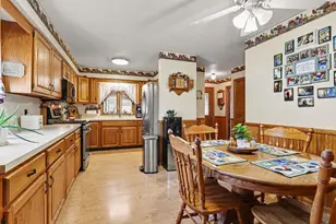 621 Bair St, Vicksburg, MI 49097 - Photo 5