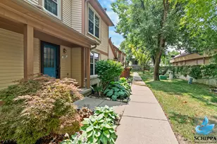 510 Maria Dr, Plymouth, MI 48170 - Photo 3