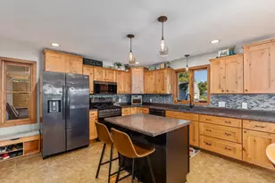 3639 Holiday Dr, Hamilton, MI 49419 - Photo 7