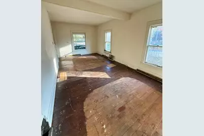 804 W Grand Street, Hastings, MI 49058 - Photo 5