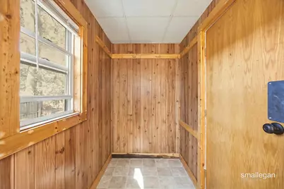 15 Gunnison Avenue SW, Grand Rapids, MI 49504 - Photo 17